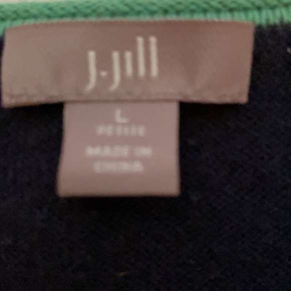 J.Jill Navy Blue Scoop Neck Long Sleeve Sweater with Green & White Flower Size L - Picture 4 of 6